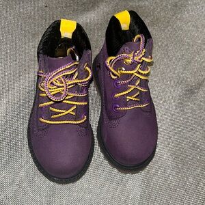 LA Lakers Timberland Size 5c